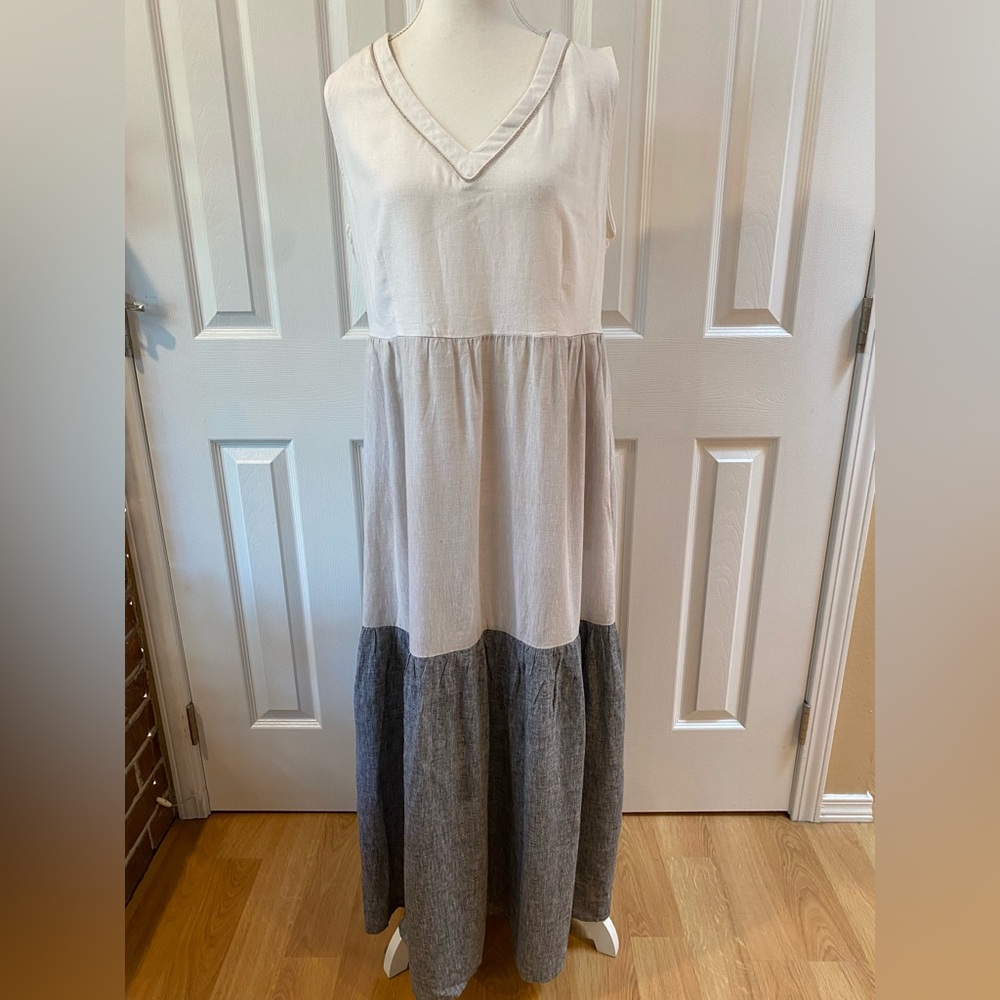 Joie White and Gray Linen Colorblock Jeweled V Neck Sleeveless Maxi Dress Size M